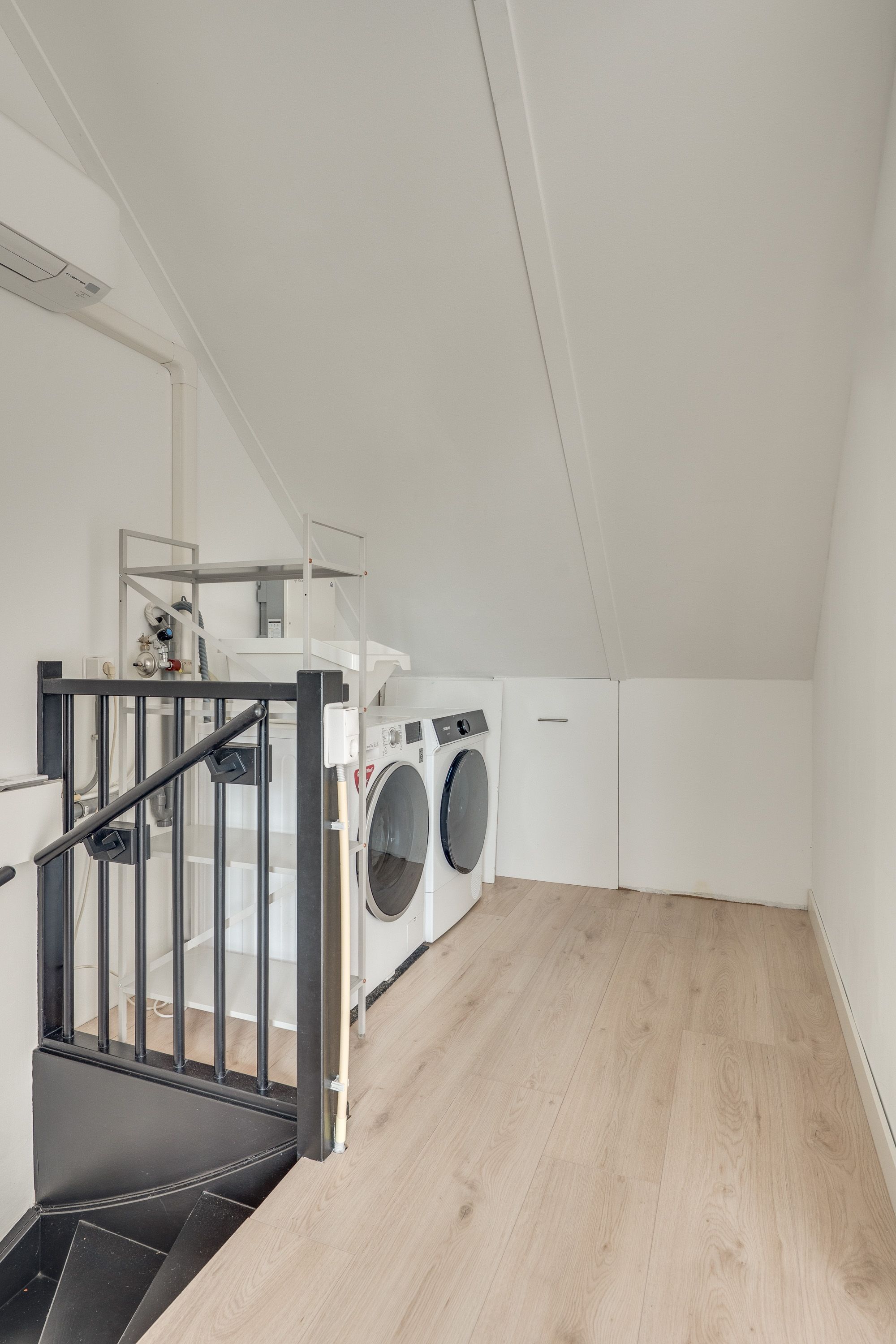 Foto 33 van Honingbij 104