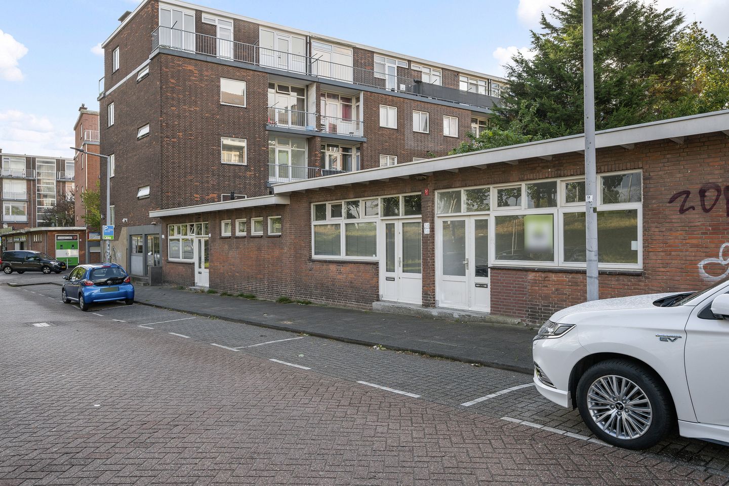 Bekijk foto 2 van Buislaan 56