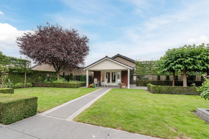 Foto 44 van Hagelkruisweg 13