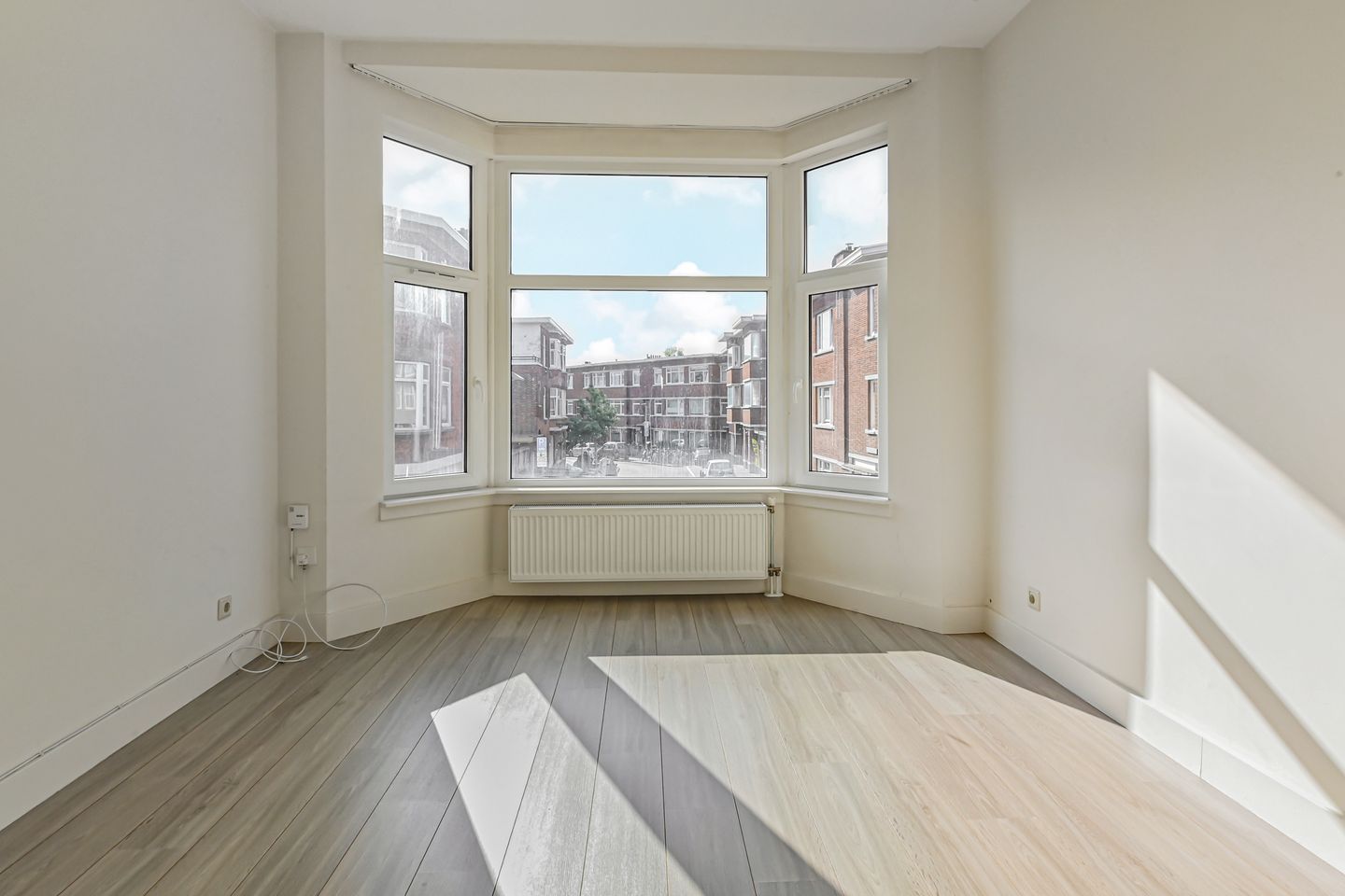 Photo 10 of Uddelstraat 93