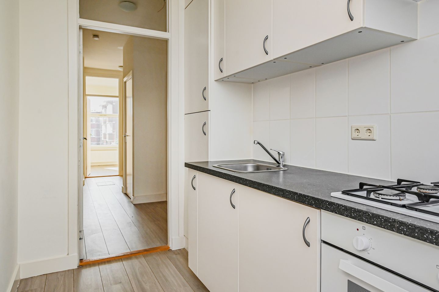 Photo 19 of Uddelstraat 93