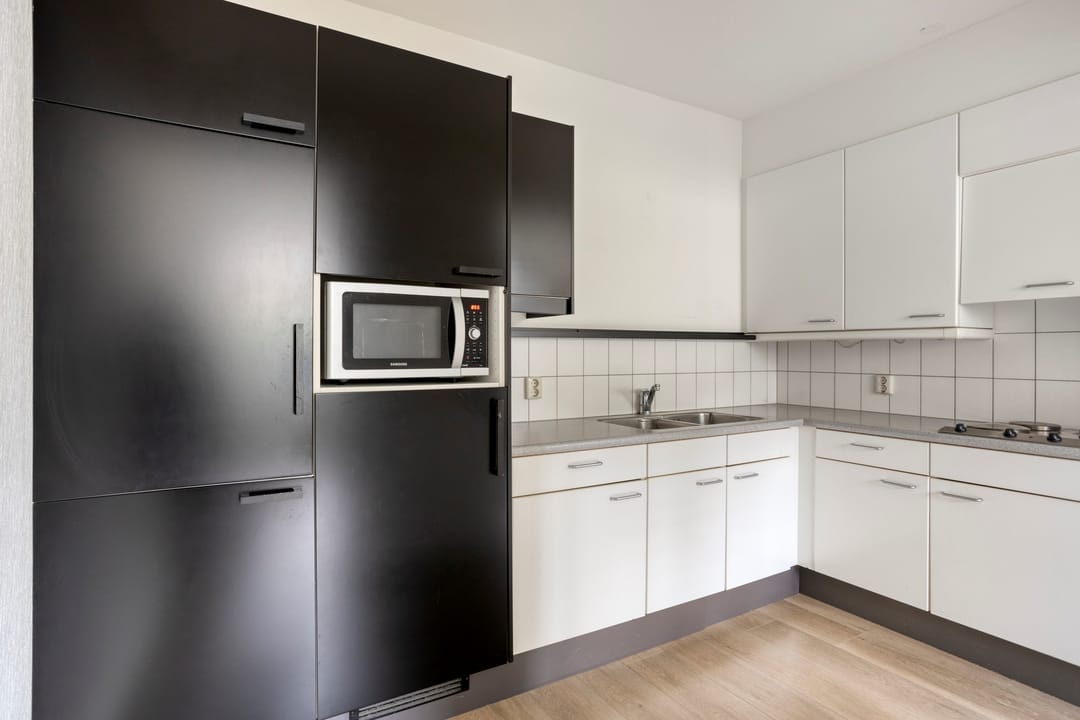 Foto 8 van Adelbert van Scharnlaan F 13