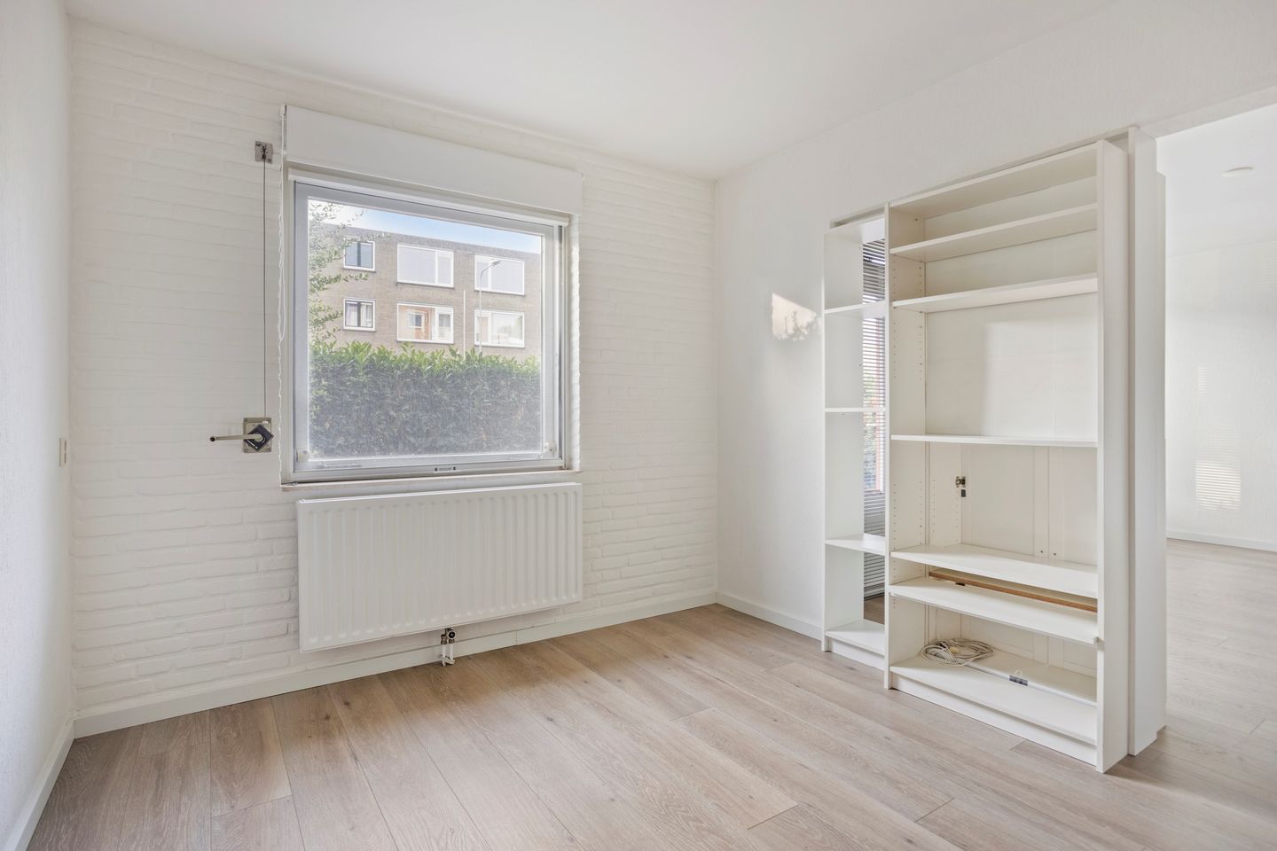 Foto 10 van Adelbert van Scharnlaan F 13