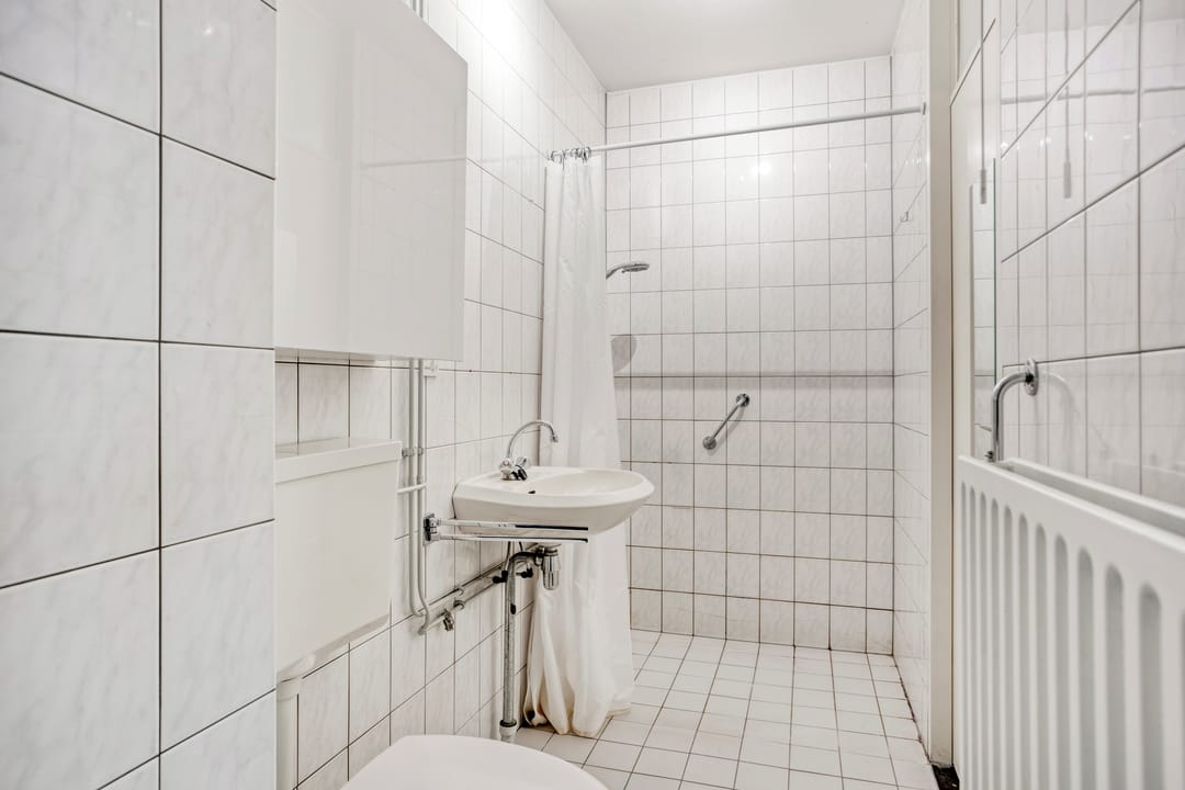 Foto 13 van Adelbert van Scharnlaan F 13