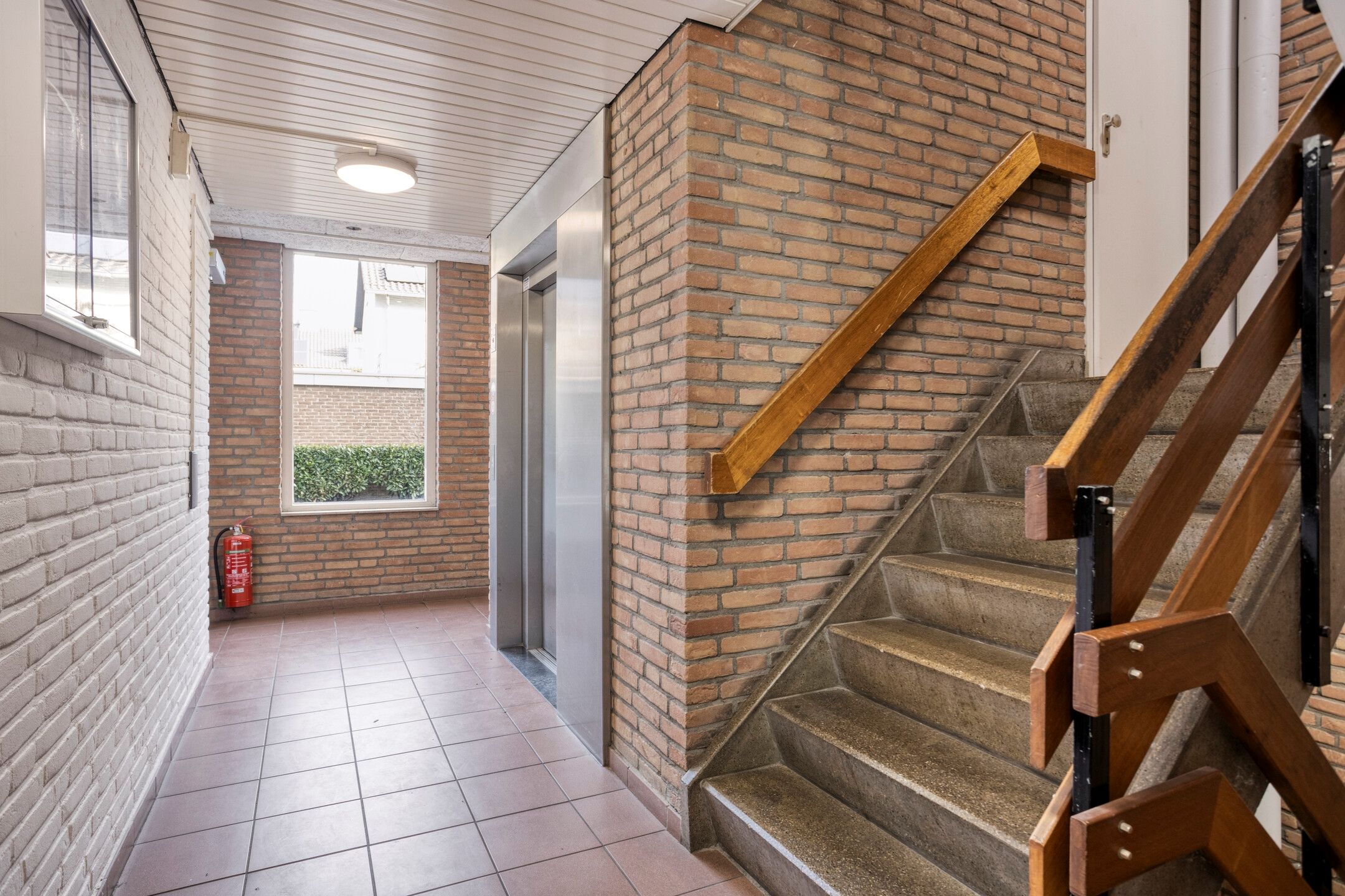 Foto 21 van Adelbert van Scharnlaan F 13