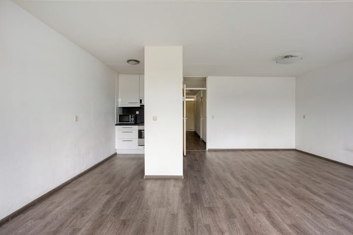 Foto 3 van Volksplein 96-C