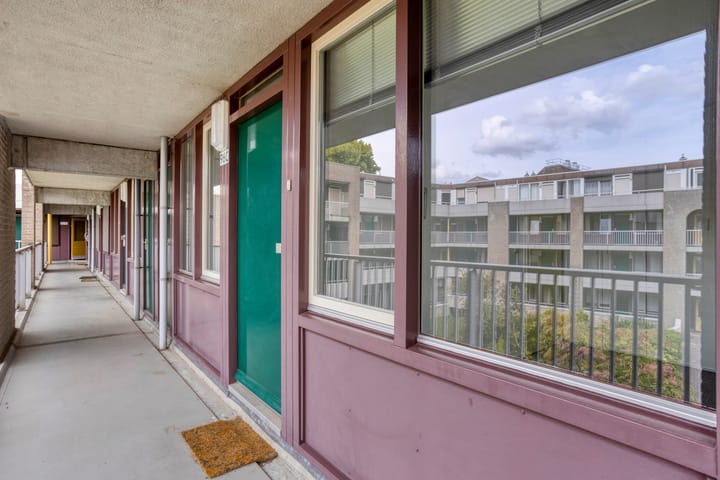 Foto 15 van Volksplein 96-C