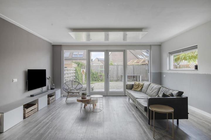 Foto 5 van Akelei 17