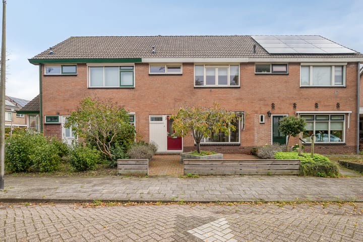 Foto 1 van Tuinfluiterstraat 19