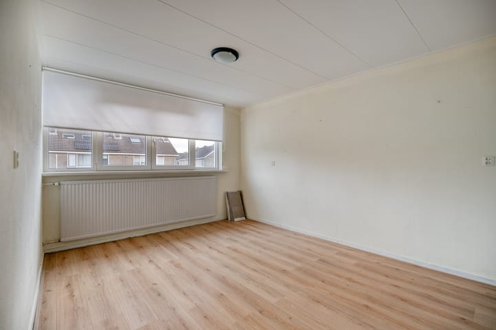 Foto 18 van Tuinfluiterstraat 19