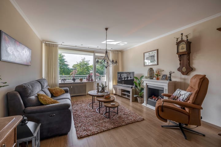 Foto 2 van Elzenhorst 81