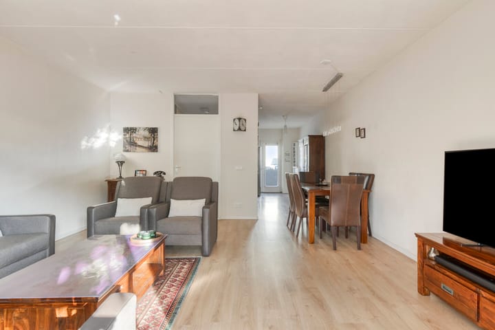 Foto 7 van Brancusistraat 10