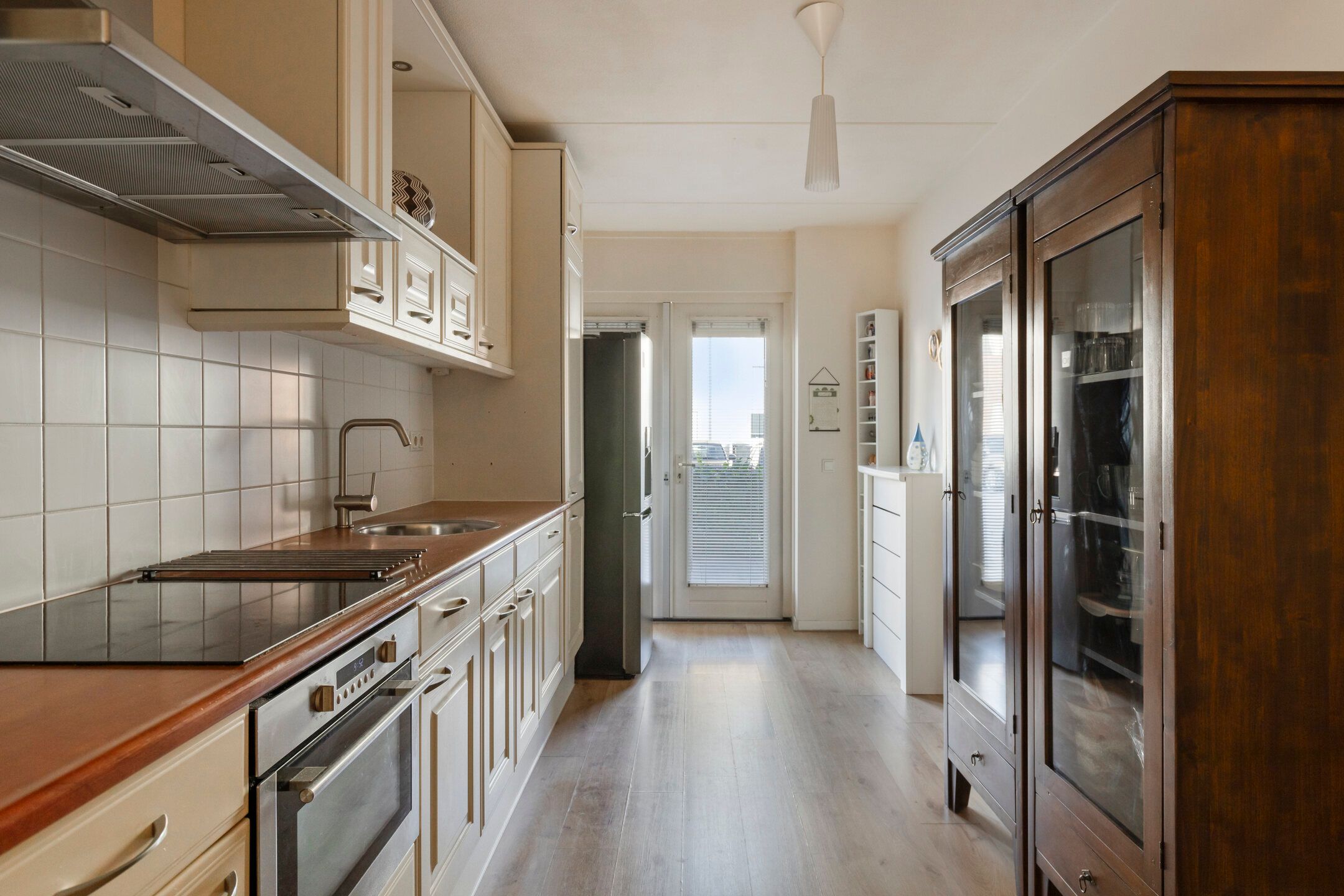 Foto 9 van Brancusistraat 10