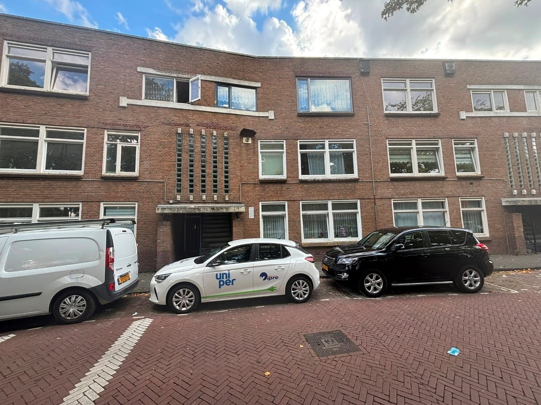 Photo 22 of Mijtensstraat 109