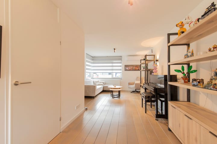 Foto 12 van Tacitusstraat 14