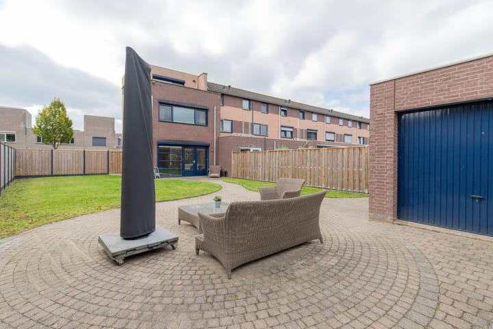 Foto 17 van Tacitusstraat 14