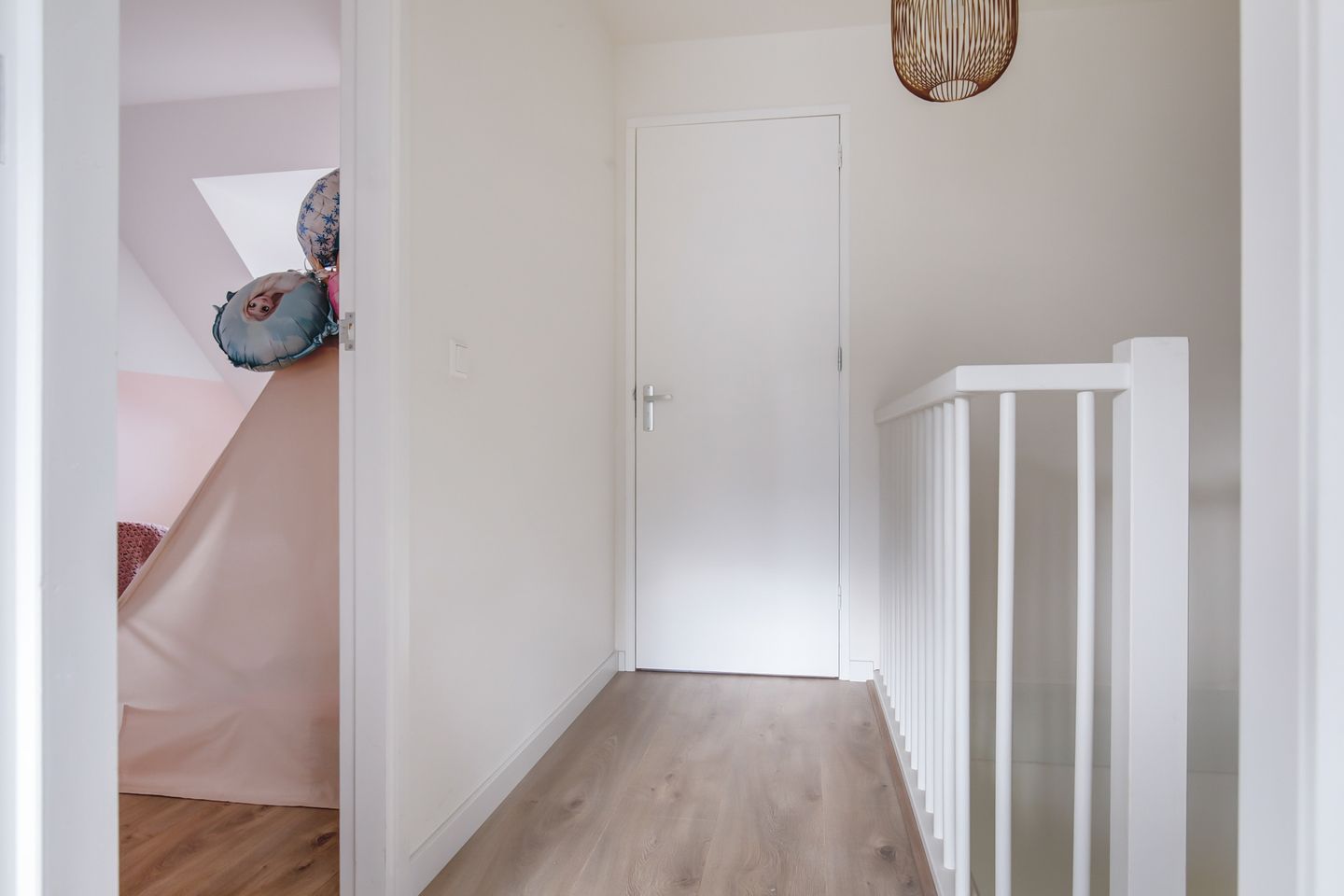 Foto 25 van Kalorama 128