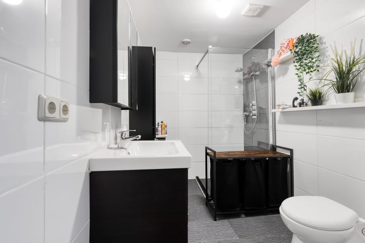 Foto 19 van West-Varkenoordseweg 241-A