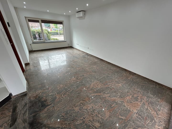 Photo 14 of Heiveldplein 6