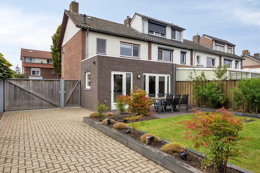 Foto 2 van Lange Mees 46