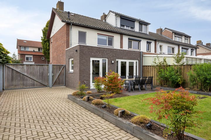 Foto 2 van Lange Mees 46