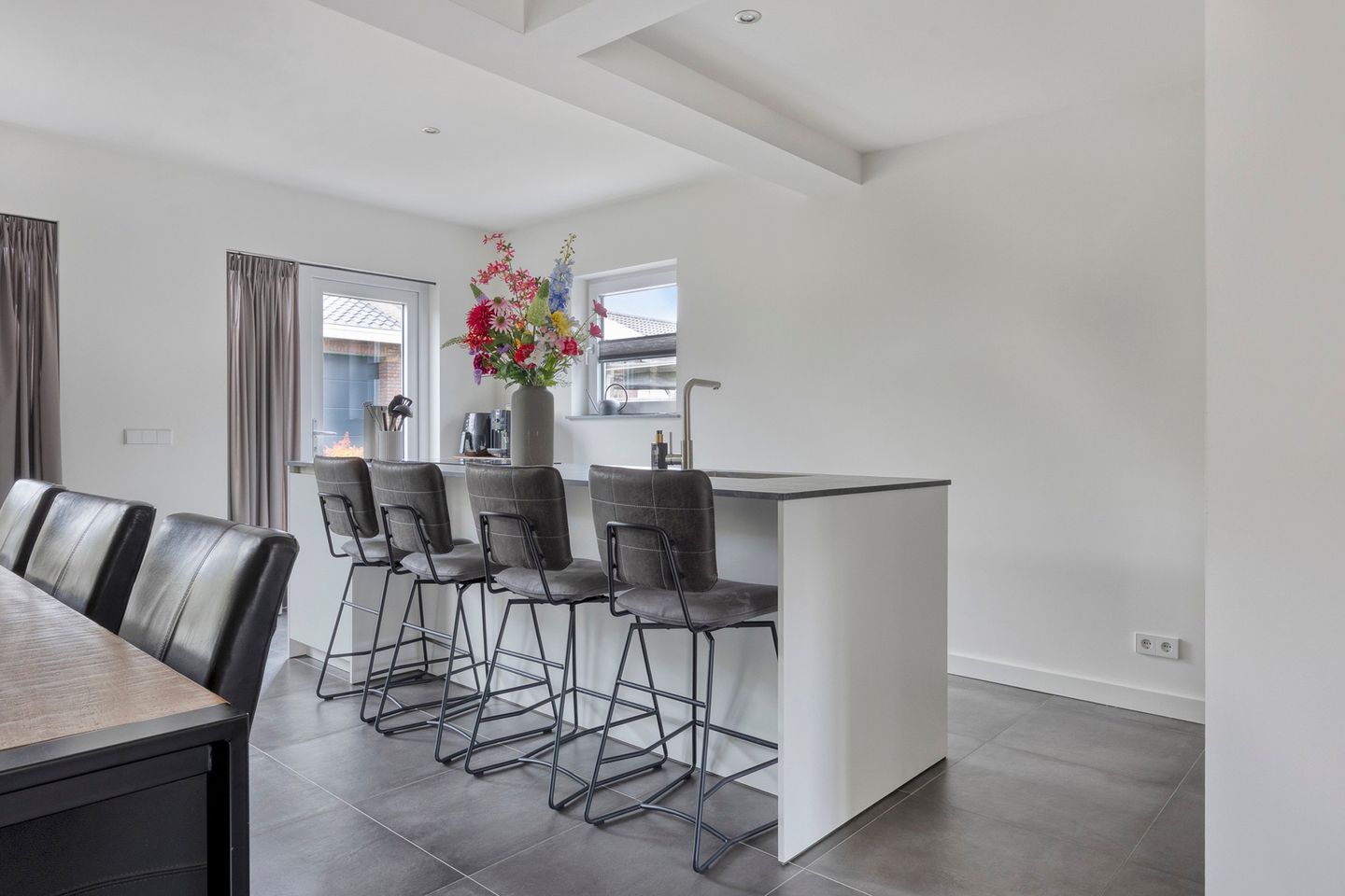 Foto 4 van Lange Mees 46