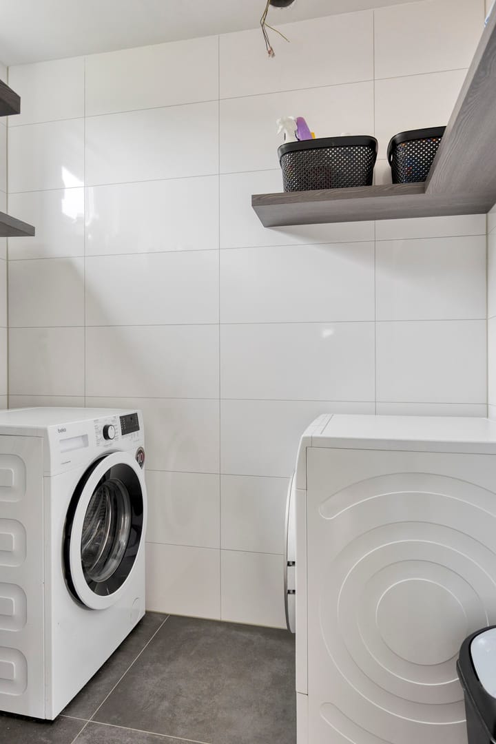 Foto 20 van Lange Mees 46