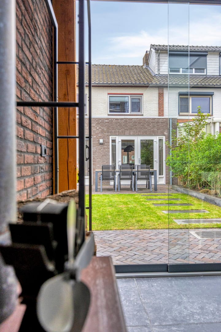 Foto 35 van Lange Mees 46