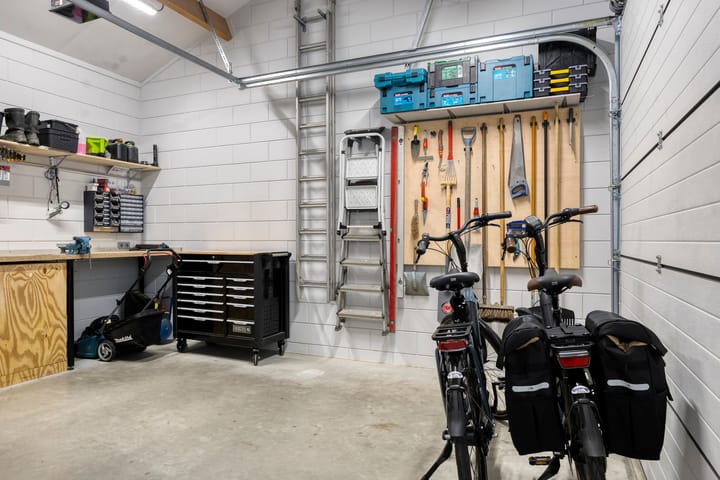 Foto 40 van Lange Mees 46