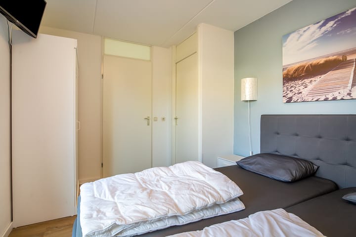 Photo 15 of Groeneweg 1-21