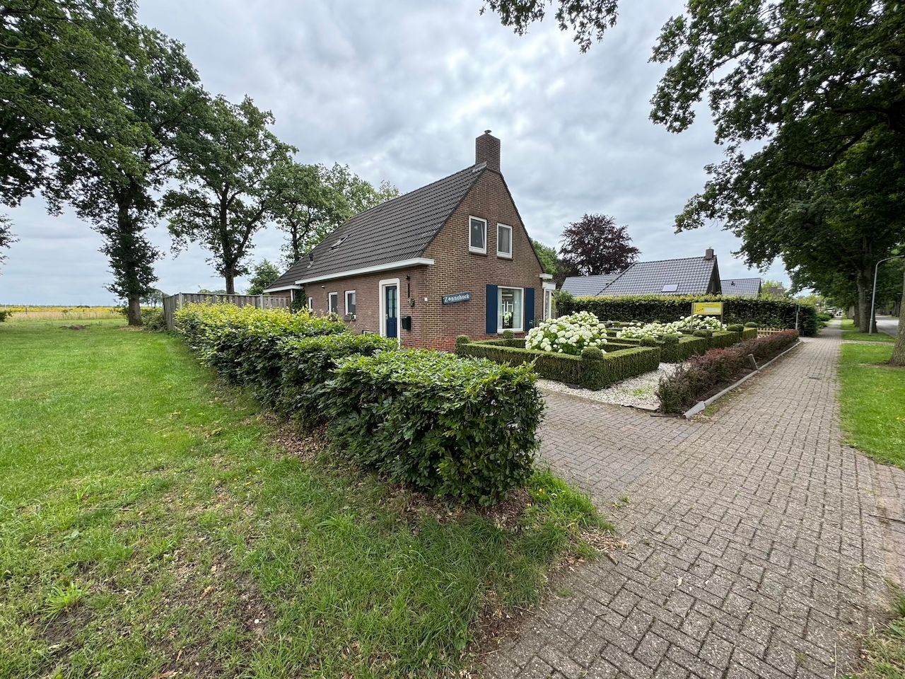 Bekijk foto 5 van Zuideinde 1