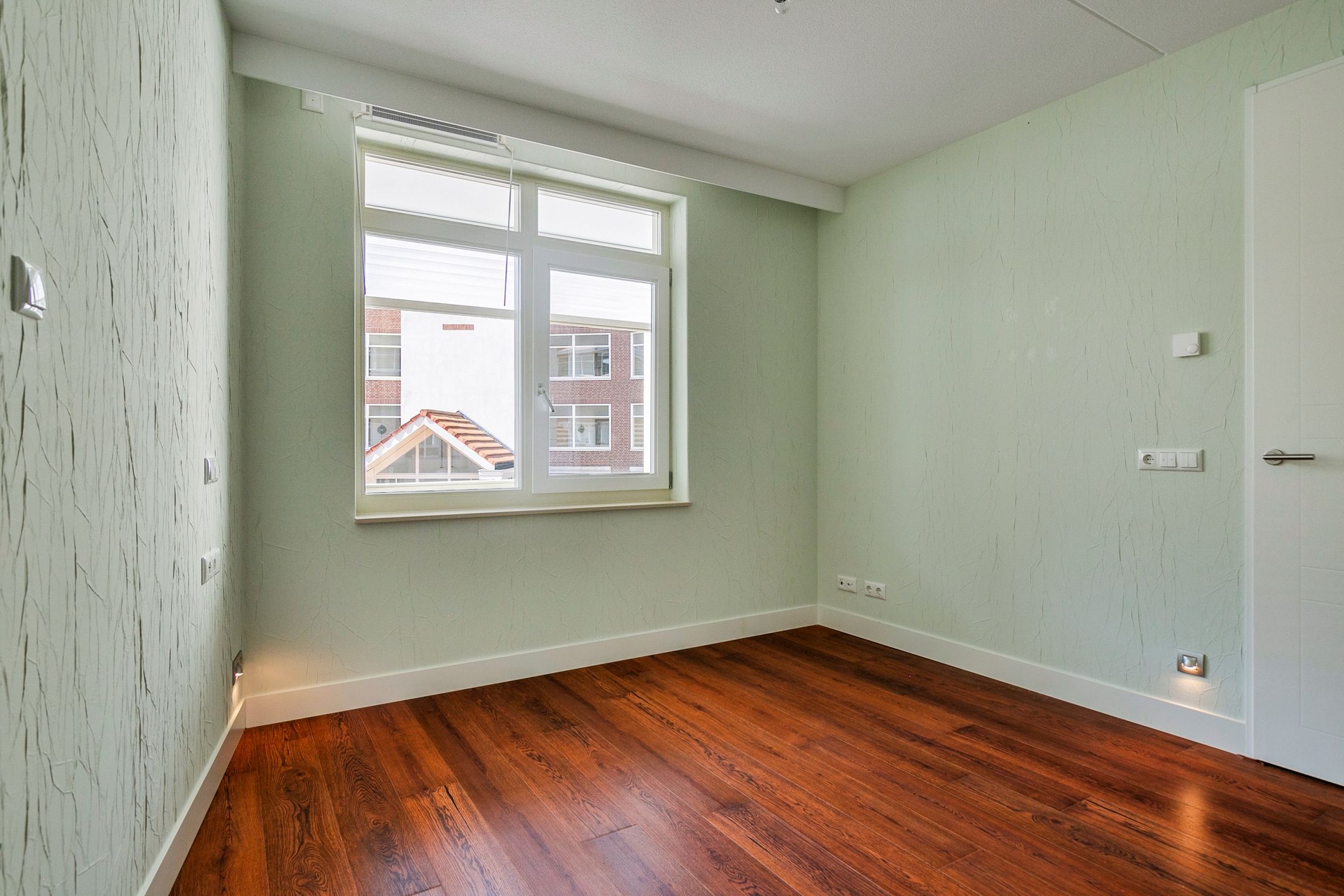 Foto 27 van De Klok 412