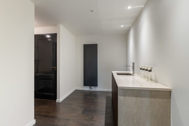 Photo 14 of Rijnstraat 42