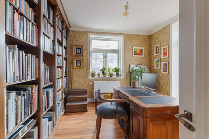 Photo 37 of Rijnstraat 42