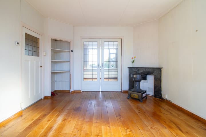 Photo 12 of Burgemeester van Heusdenweg 18