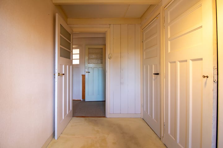 Photo 32 of Burgemeester van Heusdenweg 18