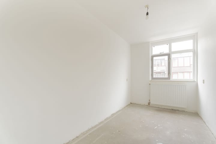 Photo 14 of Reinwardtstraat 13-B