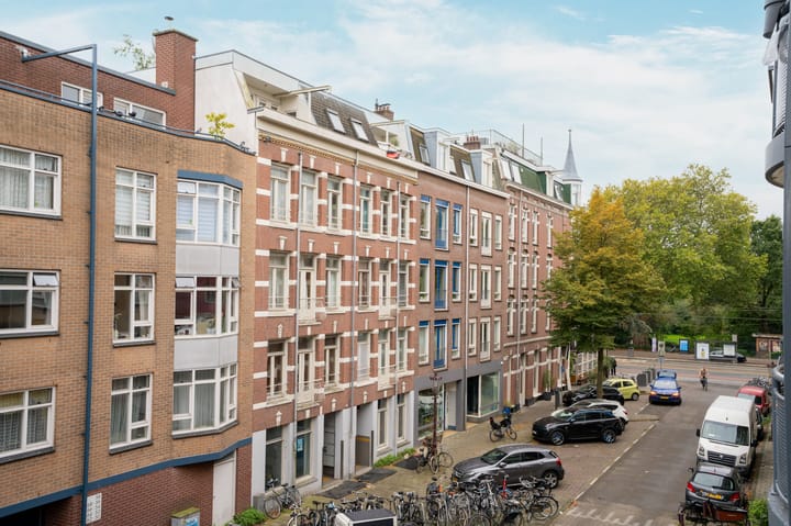Photo 18 of Reinwardtstraat 13-B