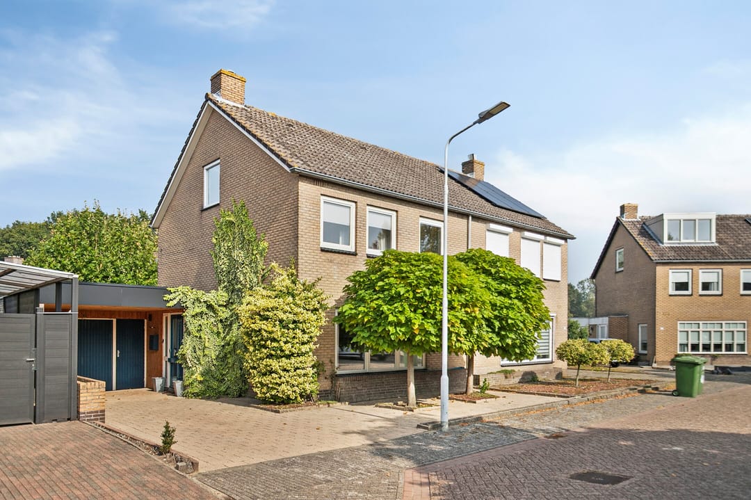 Foto 2 van Den Walhoeck 13