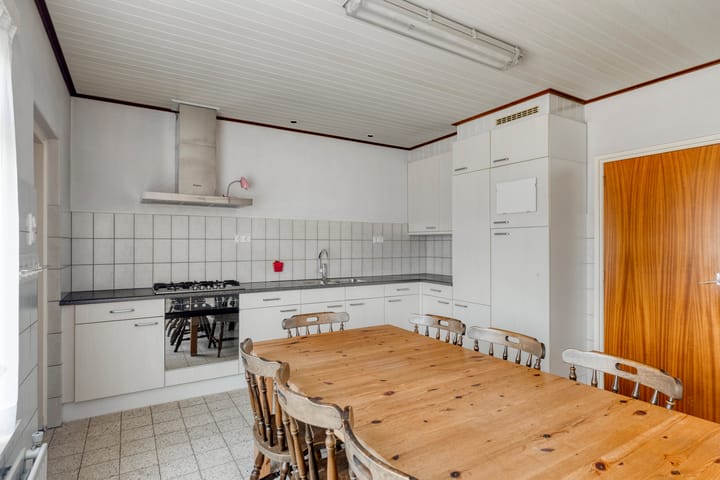 Foto 13 van Beukelzstraat 27