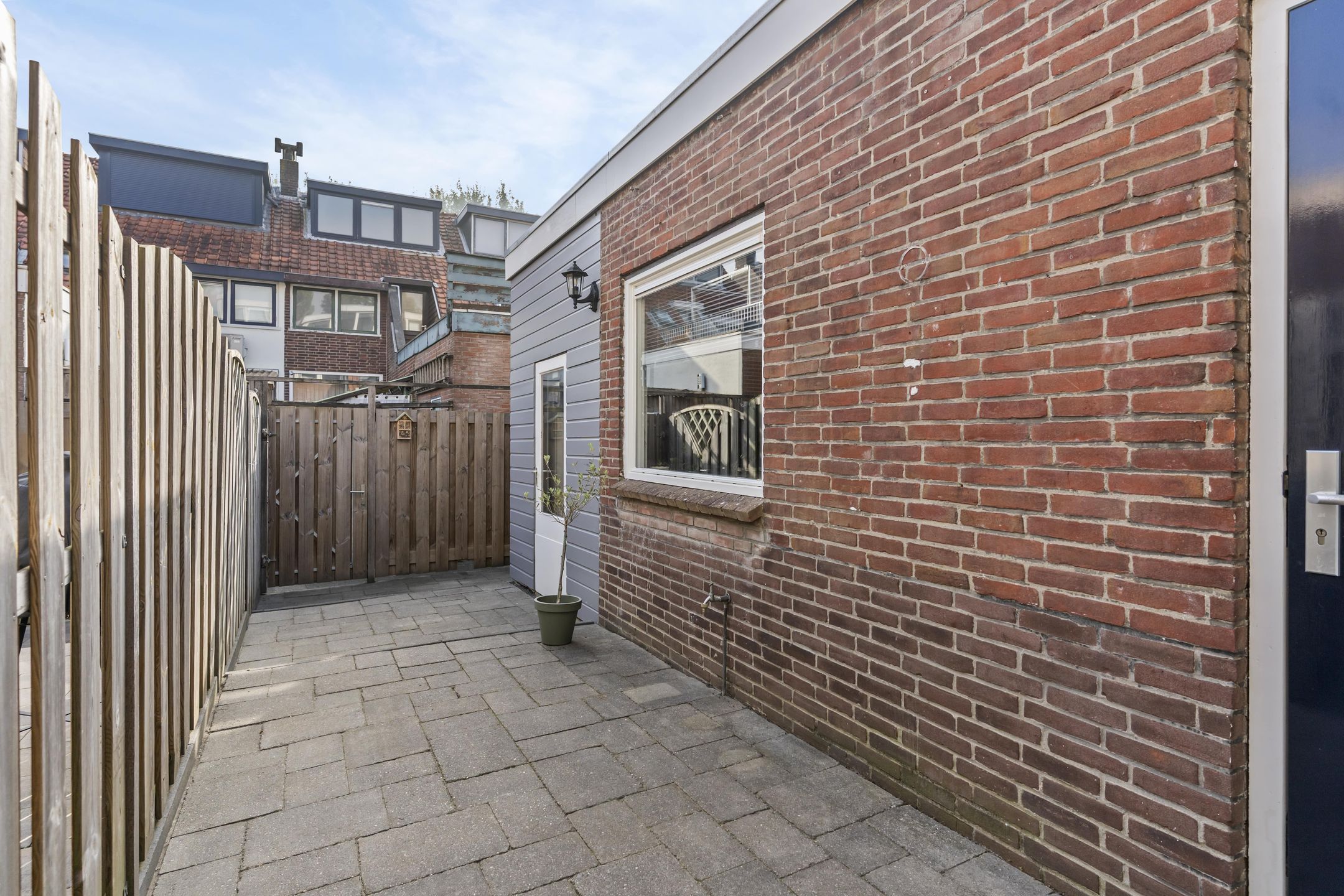 Foto 27 van Rijshoutstraat 22