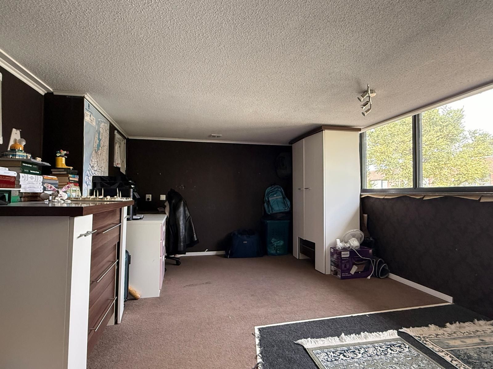 Foto 15 van Lau Mazirellaan 49