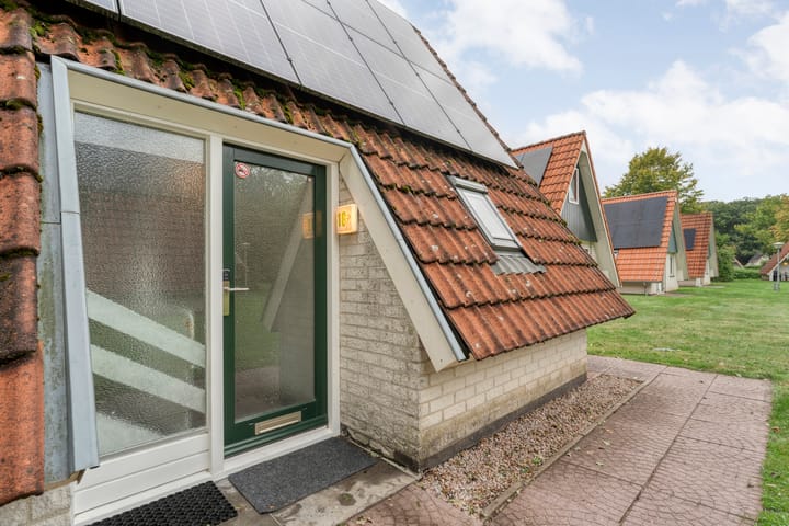 Photo 2 of Boslaan 1-R16