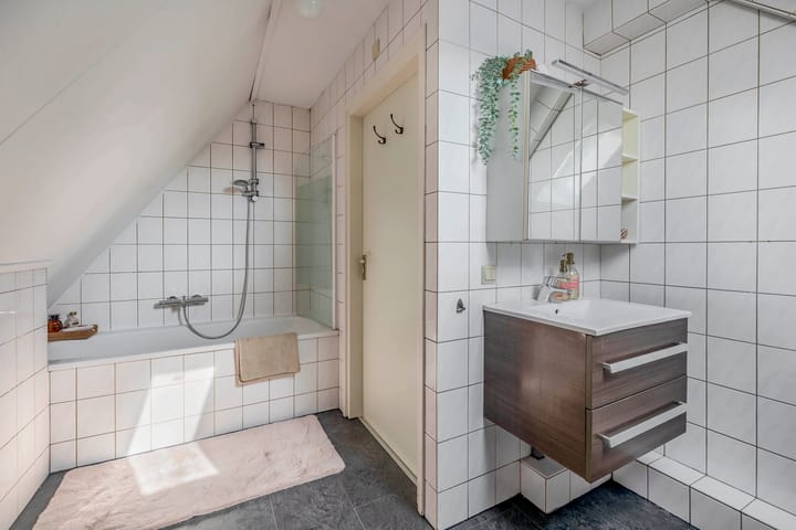 Photo 22 of Hoofdstraat 83-A