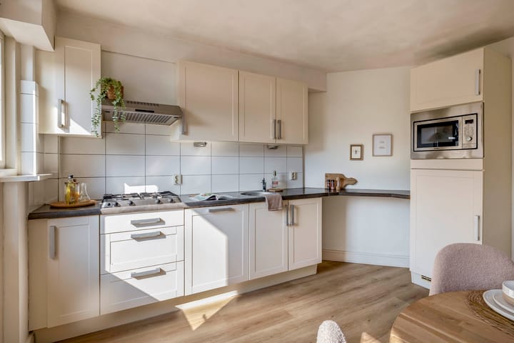 Photo 9 of Hoofdstraat 83-A