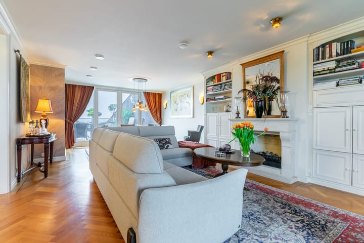 Photo 18 of Willem de Bruynstraat 86