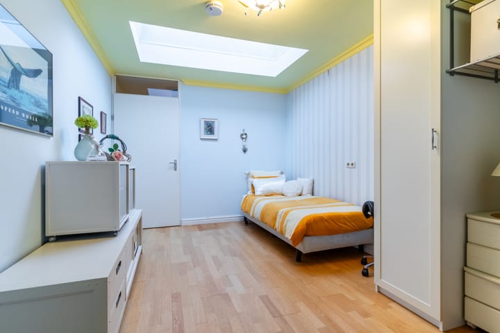 Photo 43 of Willem de Bruynstraat 86