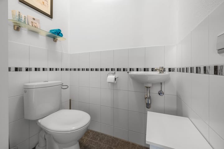 Foto 12 van Zwanebloemweg 76