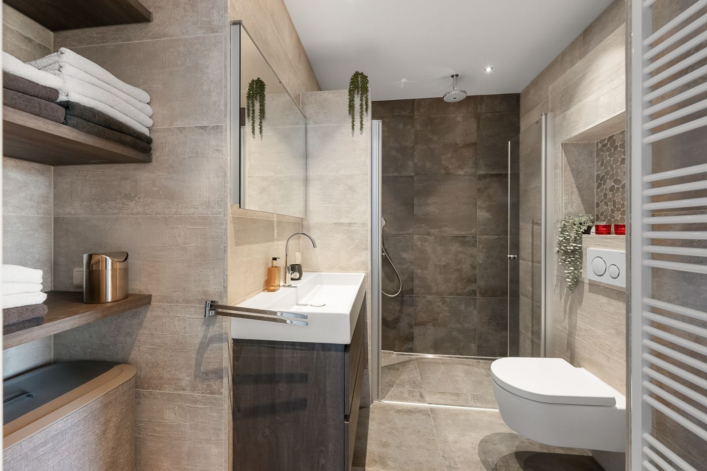 Foto 19 van Zwanebloemweg 76