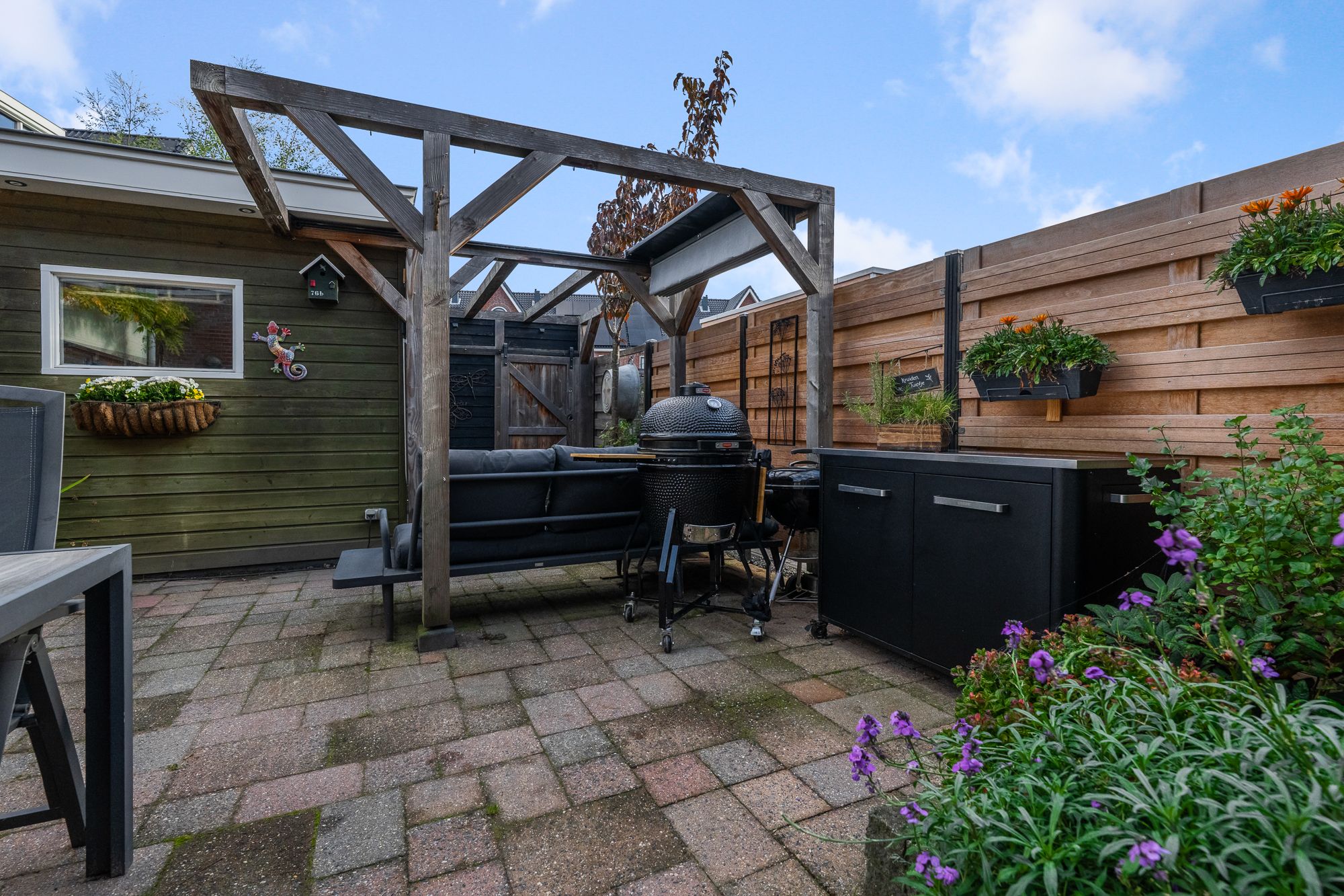 Foto 36 van Zwanebloemweg 76